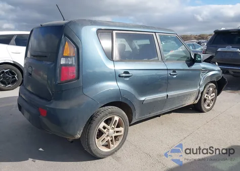 2011 Kia Soul + z USA, uszkodzony, nr VIN KNDJT2A28B7339462